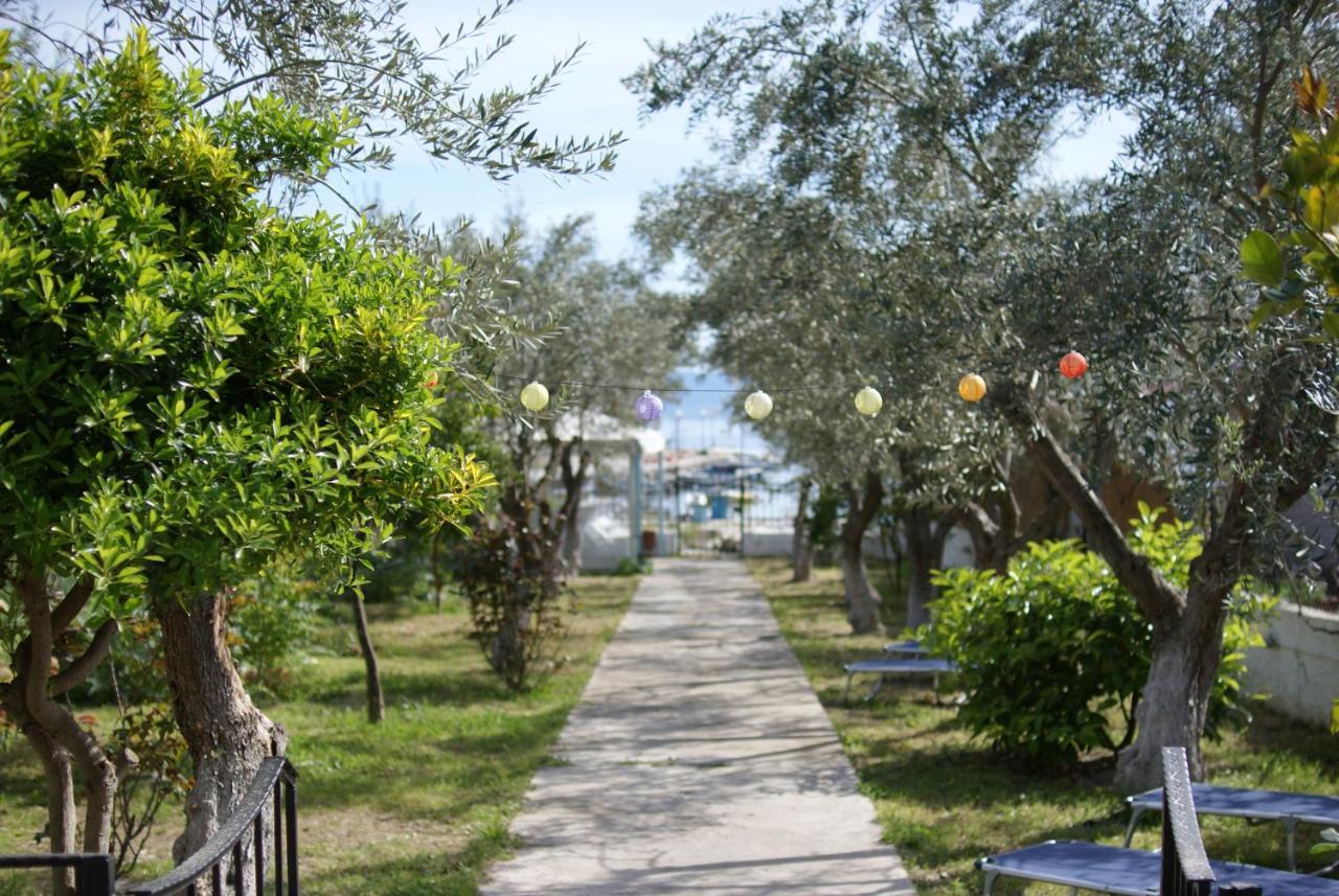 Kritharia  Seaside Resort מראה חיצוני תמונה